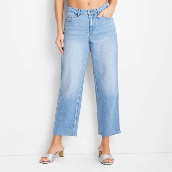 0301 - FUTURE COLLECTIVE Women’s 10 Straight Leg Raw Hem Jeans - Picture 2 of 5